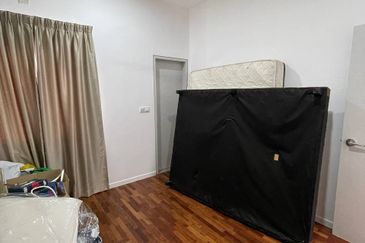 Biggest Land! New Completed 2 Storey Terrace (type Aria) Alam Impian, Shah Alam