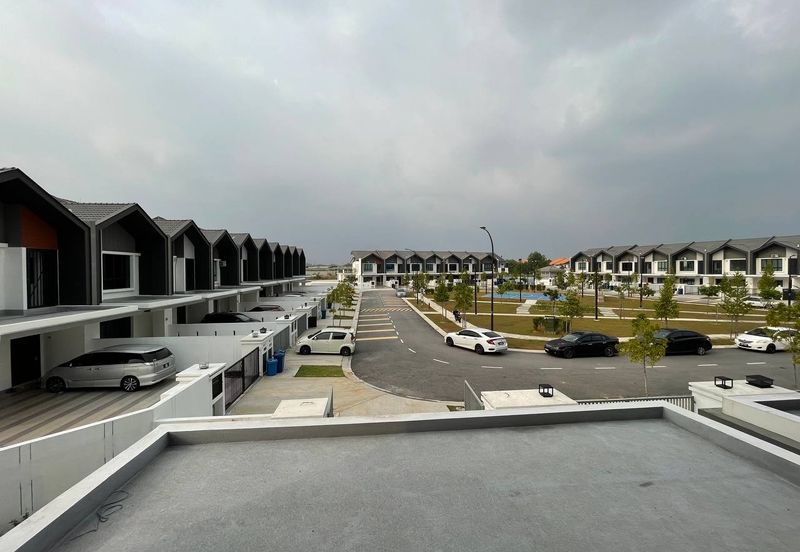 Biggest Land! New Completed 2 Storey Terrace (type Aria) Alam Impian, Shah Alam