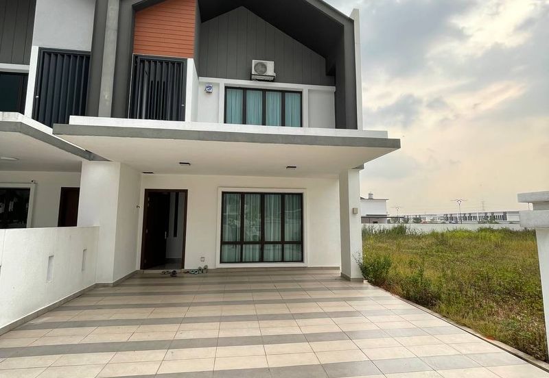 Biggest Land! New Completed 2 Storey Terrace (type Aria) Alam Impian, Shah Alam