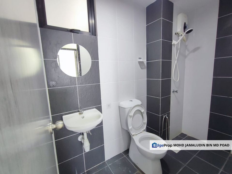 Residensi Aman Condominium, Bandar Teknologi Kajang, Selangor, Kajang