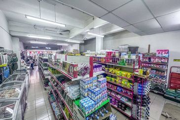 FOR SALE! Groundfloor Shoplot Taman Bahtera, Tanjung Malim SELANGOR