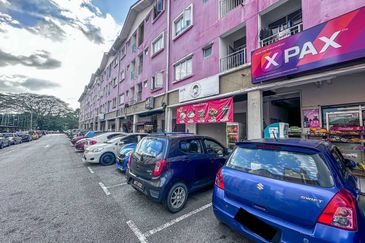 FOR SALE! Groundfloor Shoplot Taman Bahtera, Tanjung Malim SELANGOR