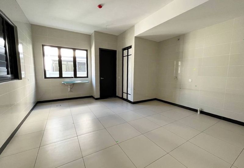 Hevea Elmina Gardens