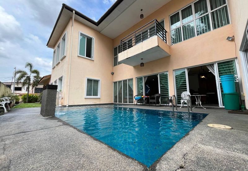 USJ Avenue @ USJ Heights