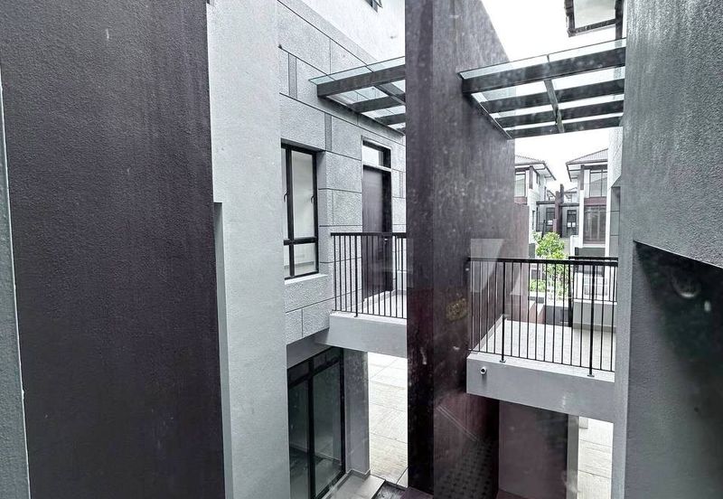 3 Storey Terrace House The Mulia Residences, Cyberjaya