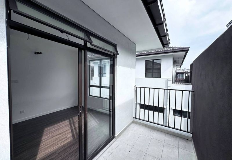 3 Storey Terrace House The Mulia Residences, Cyberjaya