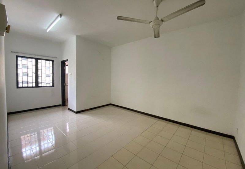 Puri Aiyu Condominium, Seksyen 22, Shah Alam For Sale!