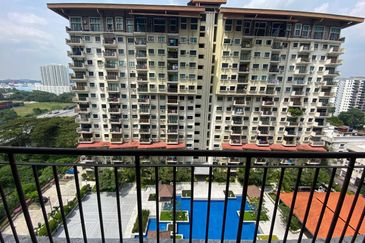 Puri Aiyu Condominium, Seksyen 22, Shah Alam For Sale!