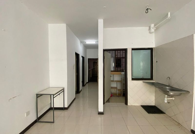 Puri Aiyu Condominium, Seksyen 22, Shah Alam For Sale!