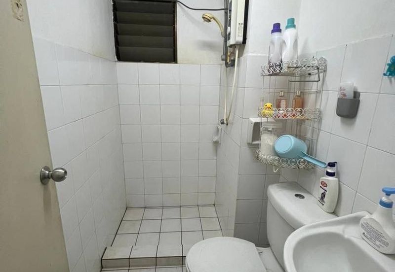 Vista Millennium Condominiums