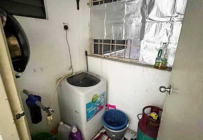 Vista Millennium Condominiums