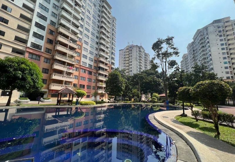 Vista Millennium Condominiums