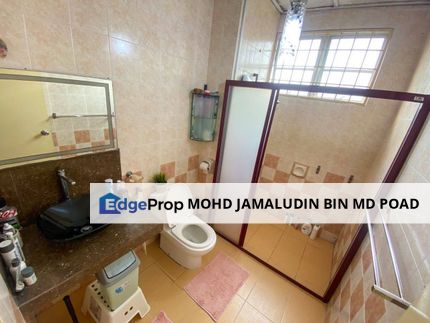 Double Storey Terrace Jalan Serambi, Bukit Jelutong, Shah Alam, Selangor, Bukit Jelutong
