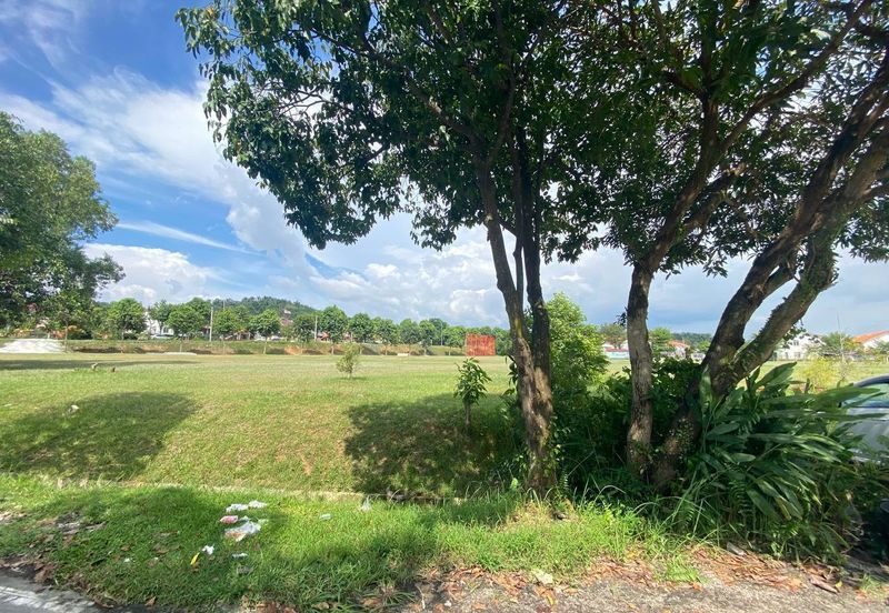 Lorong Cakera Purnama 12/27