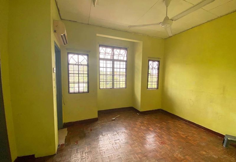 Lorong Cakera Purnama 12/27