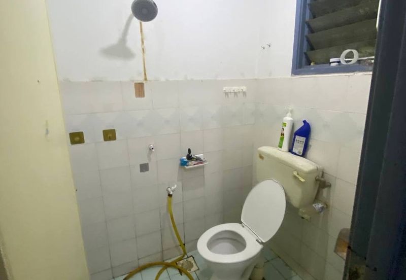 Lorong Cakera Purnama 12/27