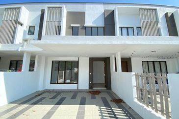 Aronia @ Bandar Tasik Kesuma