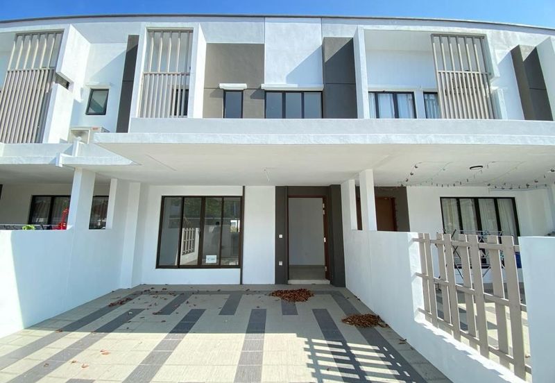 Aronia @ Bandar Tasik Kesuma