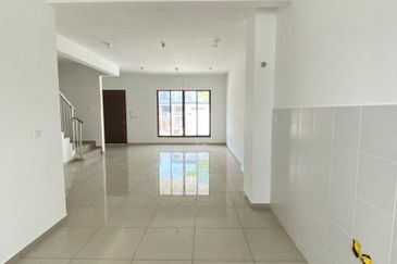 Aronia @ Bandar Tasik Kesuma