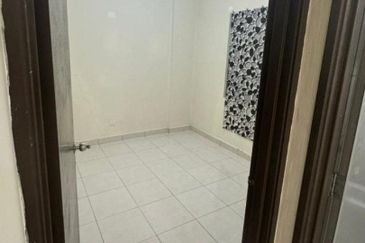 Residensi Warnasari 2