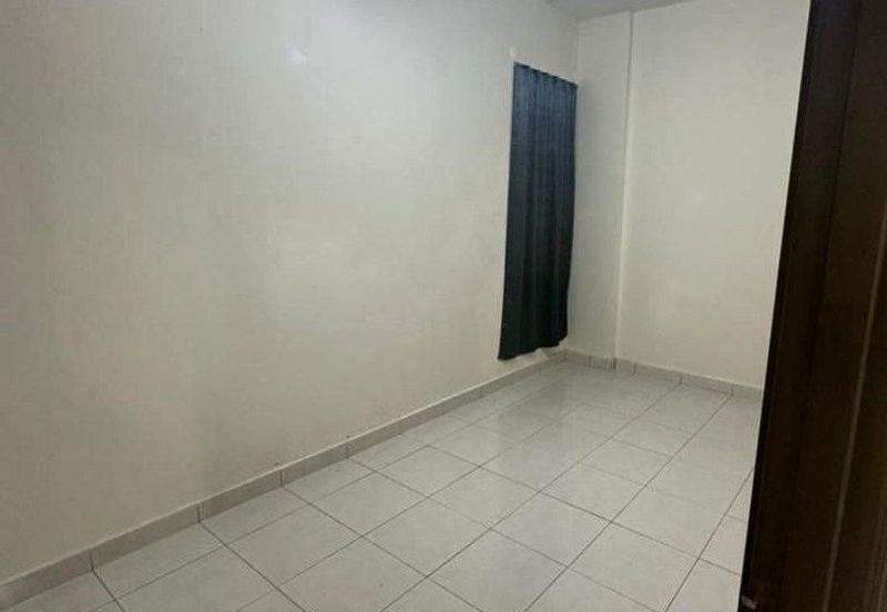 Residensi Warnasari 2