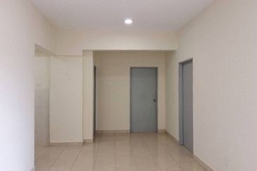 Suria Tropika Apartment