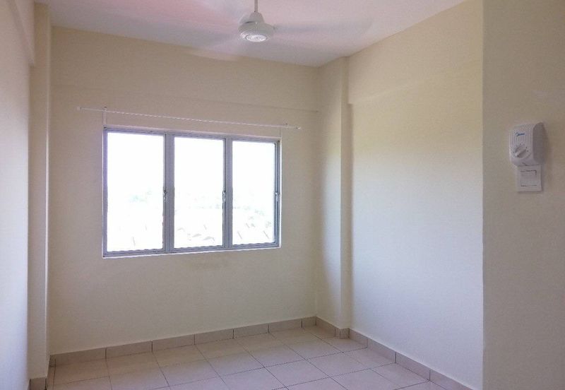 Suria Tropika Apartment