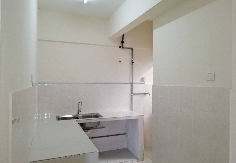 Suria Tropika Apartment