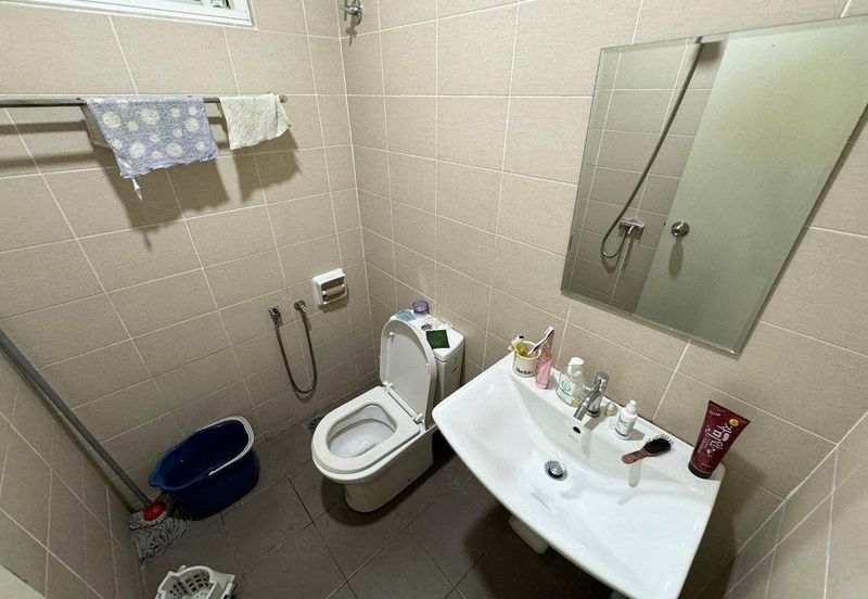 SUPERLINK WITH 24 FT HIGH CEILING 3-Storey Desa Park Serdang @ Bukit Serdang Seri Kembangan FOR SALE!