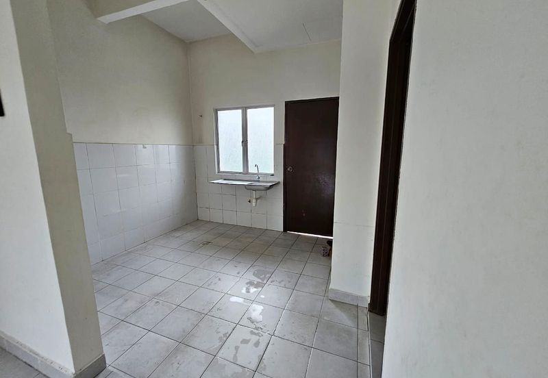 Taman Aqili, Bukit Naga