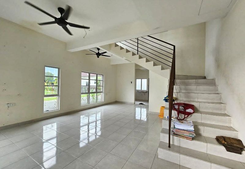 Taman Aqili, Bukit Naga