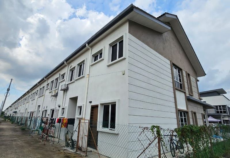 Taman Aqili, Bukit Naga