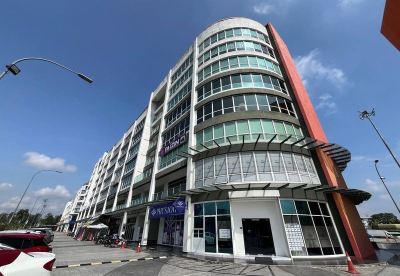 Ostia Bangi Business Avenue