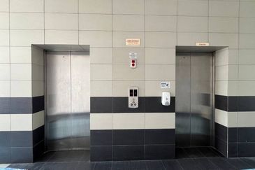 Ostia Bangi Business Avenue