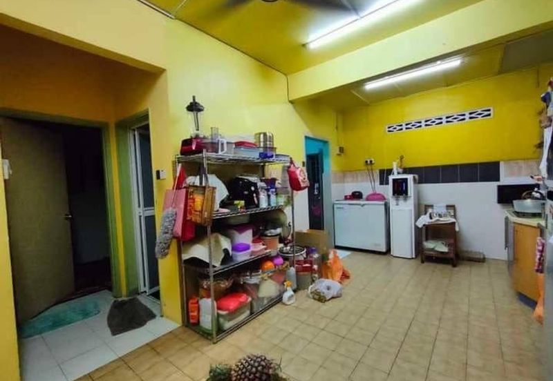 Taman Mawar, Bandar Baru Salak Tinggi