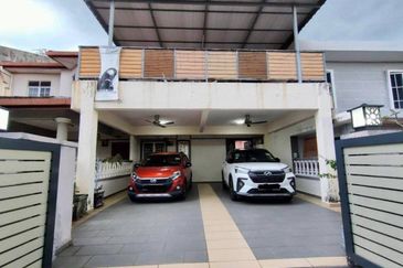 Taman Mawar, Bandar Baru Salak Tinggi