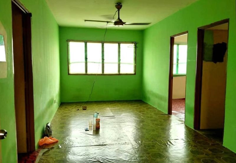 Johan Court Flat @ Alam Perdana