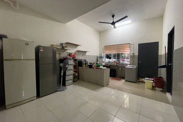 Corner Lot Single Storey Semi D Jalan Punai For Sale