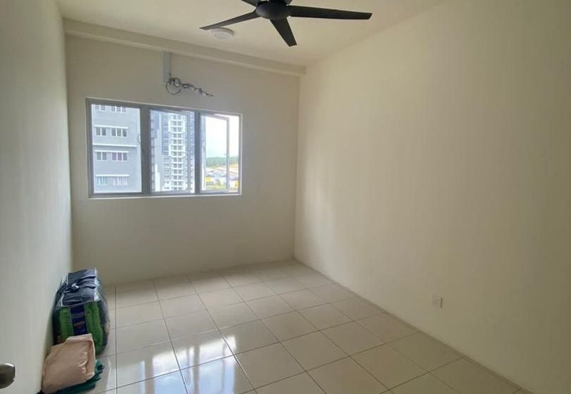 CORNER LOT & NICE VIEW Melodi Perdana Apartment @ LBS Alam Perdana, Puncak Alam For Sale!