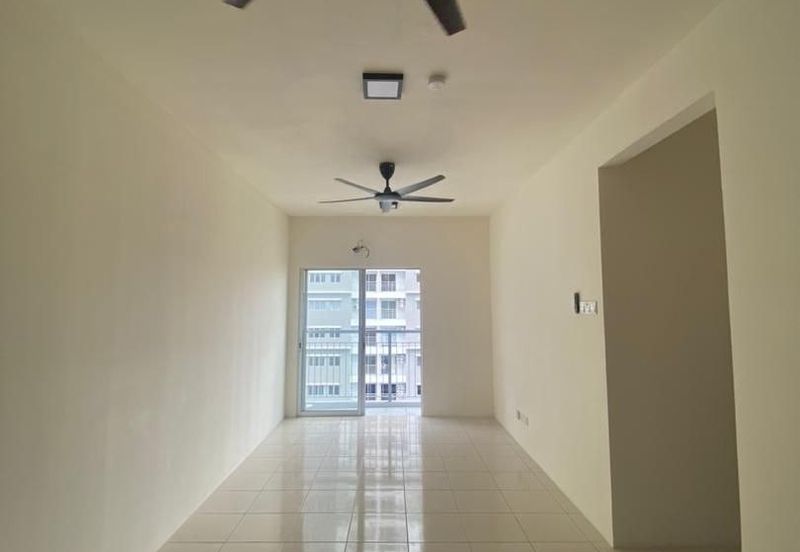 CORNER LOT & NICE VIEW Melodi Perdana Apartment @ LBS Alam Perdana, Puncak Alam For Sale!