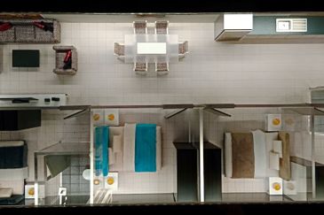 PROJEK BARU TERES SETINGKAT 4 BILIK PALING BERBALOI DI BAHAU