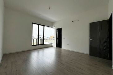 OPEN VIEW & BRAND NEW UNIT ‼️ Double Storey Nadira Bandar Bukit Raja, Klang For Sale!