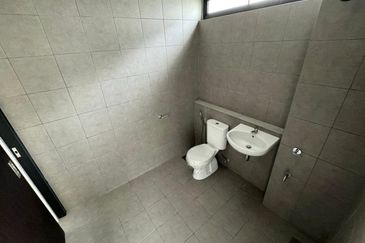 OPEN VIEW & BRAND NEW UNIT ‼️ Double Storey Nadira Bandar Bukit Raja, Klang For Sale!