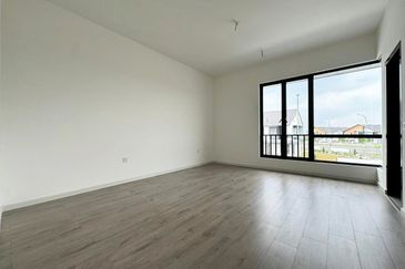 OPEN VIEW & BRAND NEW UNIT ‼️ Double Storey Nadira Bandar Bukit Raja, Klang For Sale!