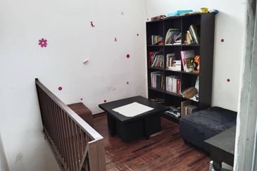 Facing Open Single Storey Taman Seri Pertam, Merlimau, Melaka