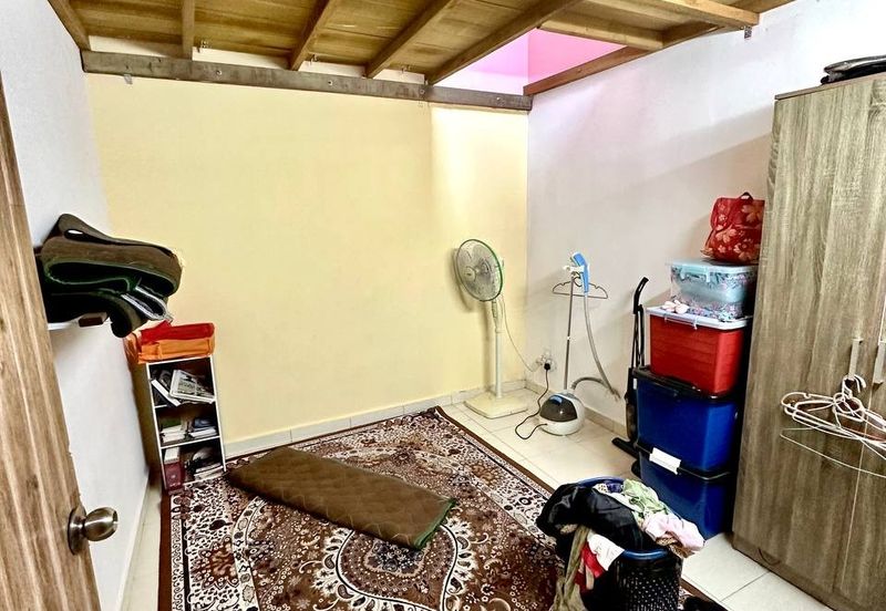 SINGLE STOREY TERRACE HOUSE, TAMAN MELATI INDAH, BATU KIKIR, N.SEMBILAN