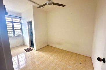 Seremban Putra Apartment, Sikamat, Seremban