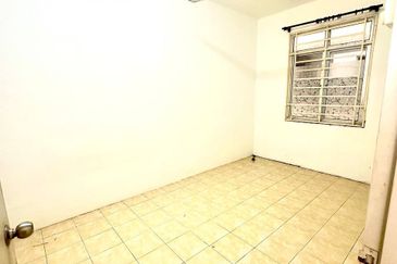 Seremban Putra Apartment, Sikamat, Seremban