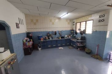 FULLY RENOVATED FULLY TILES BELOW MARKET VALUE  Taman Gurun Jaya, Gurun