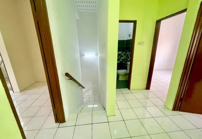 DOUBLE STOREY TERRACE HOUSE (OPEN TITLE) TAMAN BAHAU, BAHAU, N.SEMBILAN